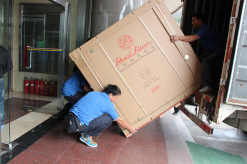 八公山钢琴贵重工艺品无忧运
